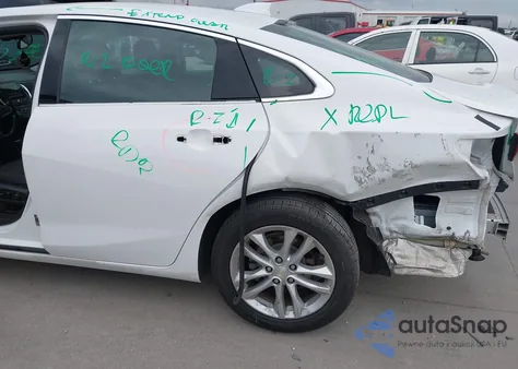 2018 Chevrolet Malibu Lt z USA, uszkodzony, nr VIN 1G1ZD5ST4JF195771